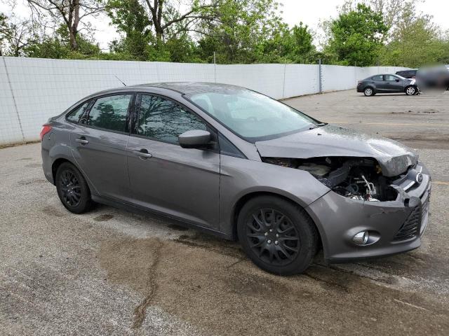 Sedans FORD FOCUS 2012 Gray