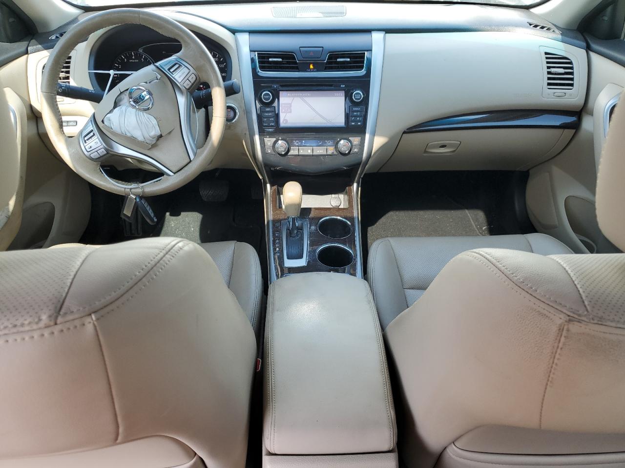 2015 Nissan Altima 2.5 VIN: 1N4AL3AP1FN860287 Lot: 56985115