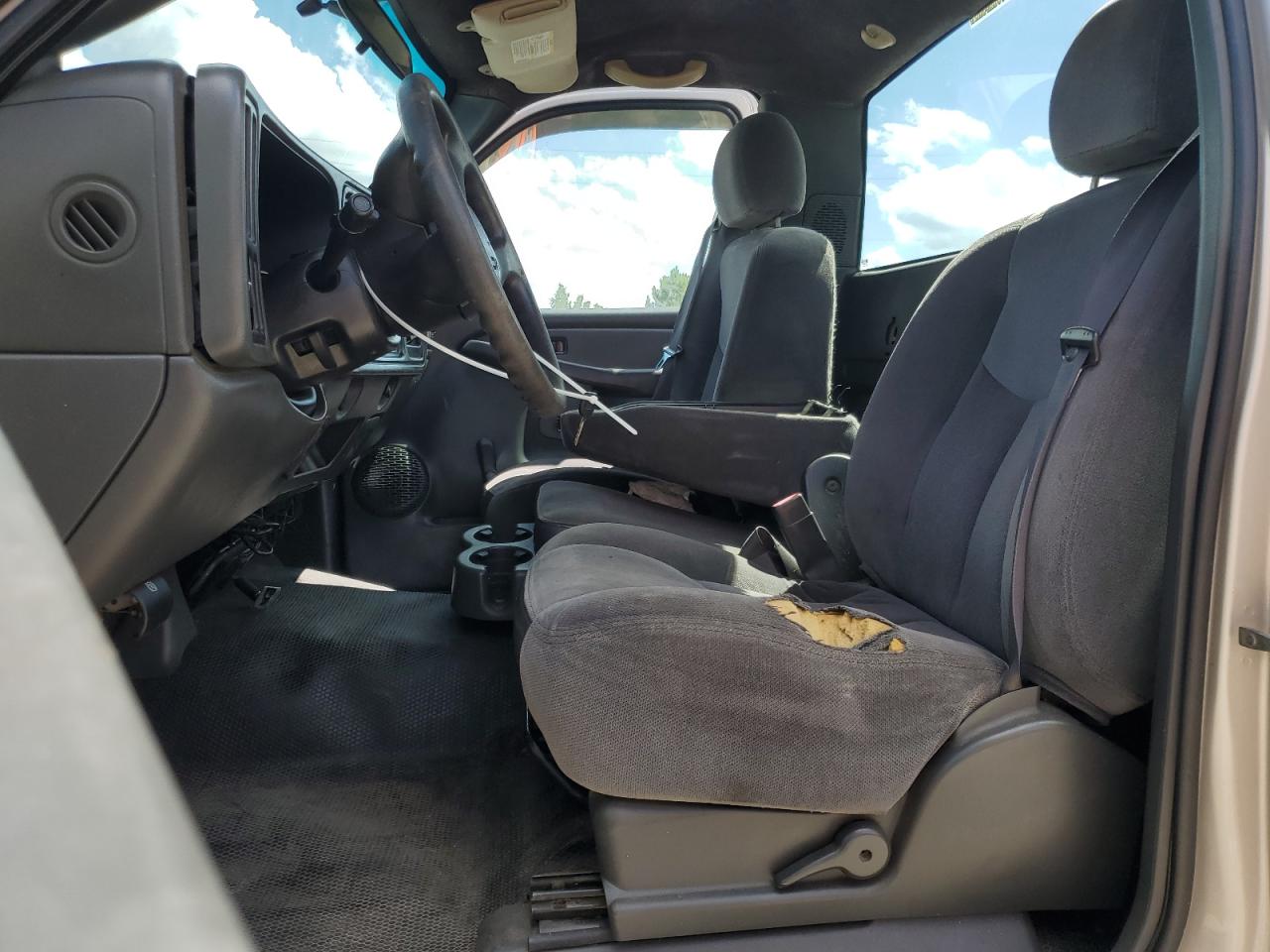 2006 GMC Sierra C2500 Heavy Duty VIN: 1GTHC24U66E194872 Lot: 56763275