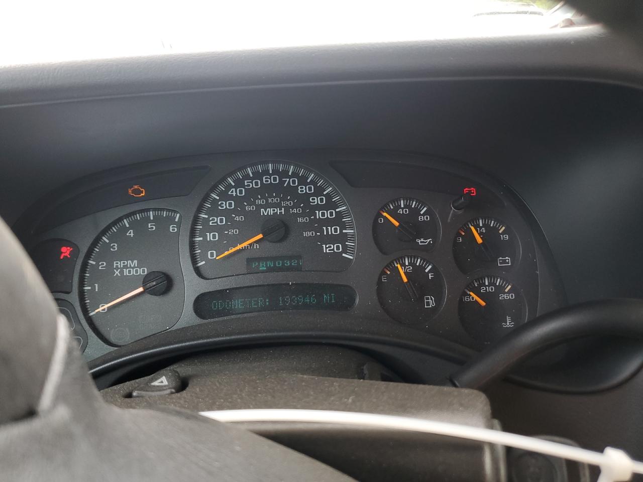 3GKEC16Z13G127739 2003 GMC Yukon Xl C1500