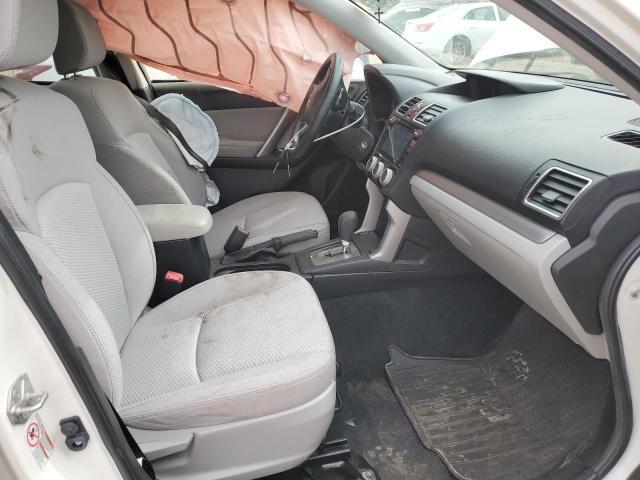  SUBARU FORESTER 2016 Biały