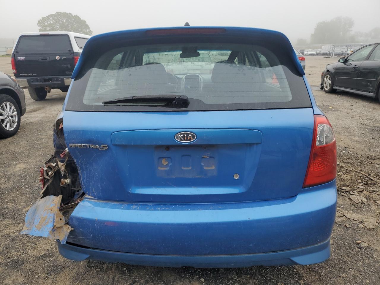 2006 Kia Spectra5 VIN: KNAFE161X65365733 Lot: 56942305