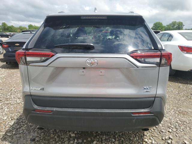  TOYOTA RAV4 2021 Серебристый