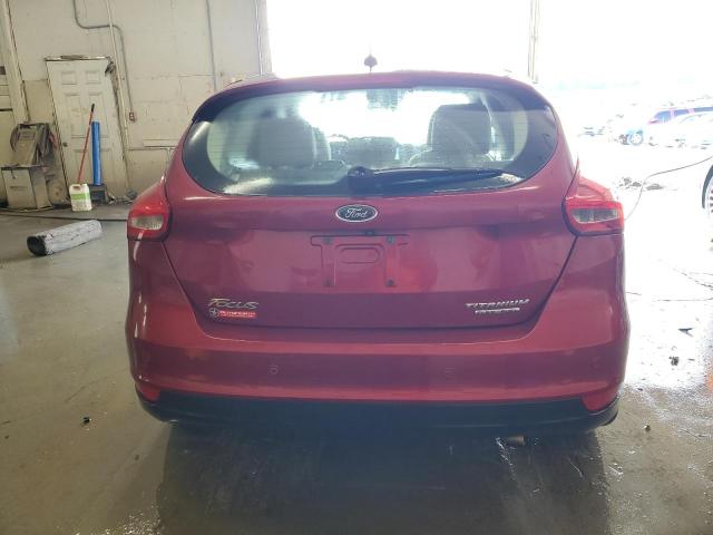 Hatchbacks FORD FOCUS 2016 Red