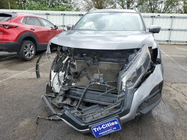  NISSAN ROGUE 2018 Silver
