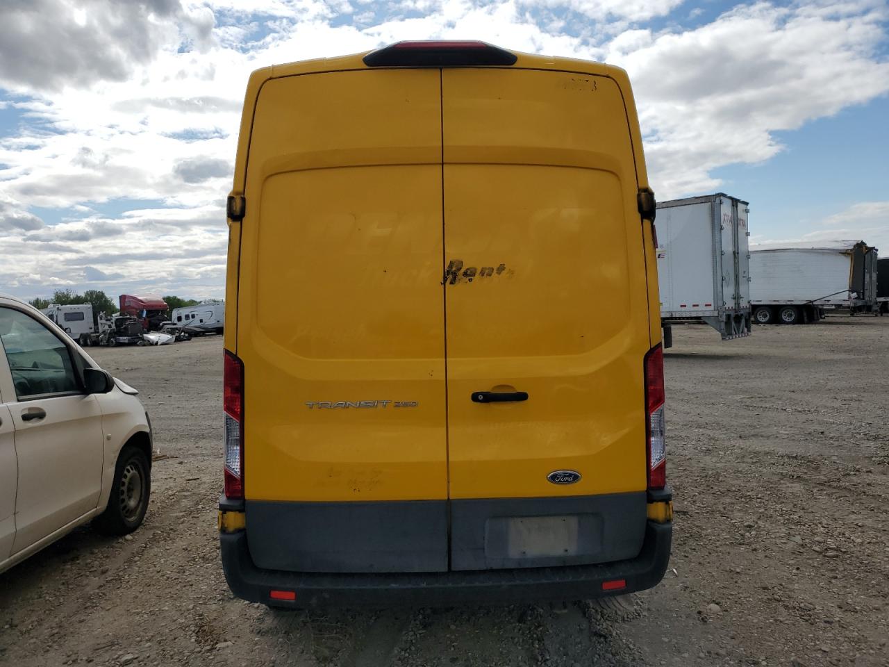 2021 Ford Transit T-250 VIN: 1FTBR1X83MKA25209 Lot: 57320585