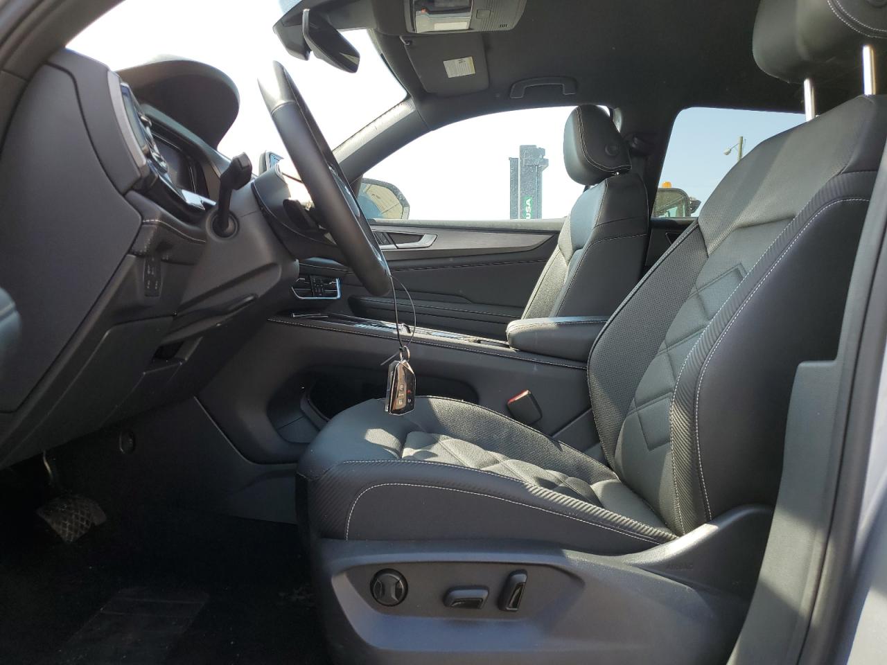 2025 Volkswagen Atlas Cross Sport Se VIN: 1V2HE2CA2SC204139 Lot: 56337705
