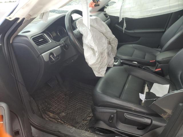  VOLKSWAGEN JETTA 2013 Серебристый