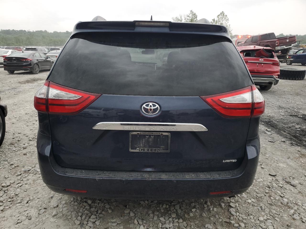2018 Toyota Sienna Xle VIN: 5TDYZ3DC8JS925882 Lot: 56472305