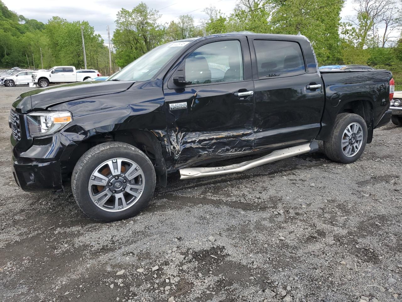 2021 Toyota Tundra Cre 5.7L на продаже в Marlboro, NY - All Over