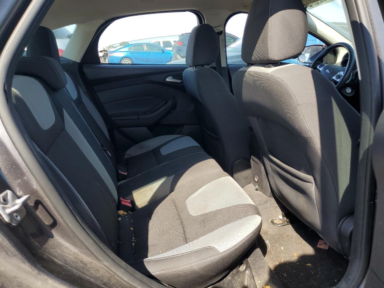 2014 Ford Focus Se VIN: 1FADP3K22EL373064 Lot: 56502675