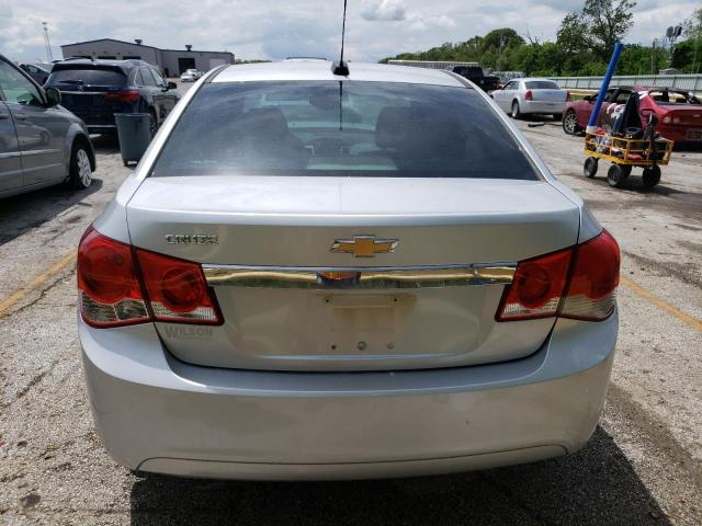 Седани CHEVROLET CRUZE 2016 Сріблястий