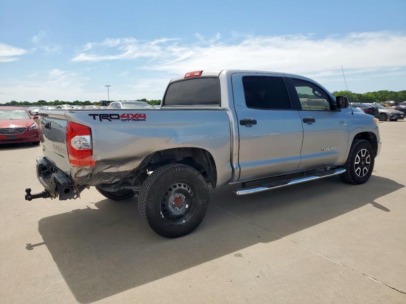  TOYOTA TUNDRA 2017 Srebrny