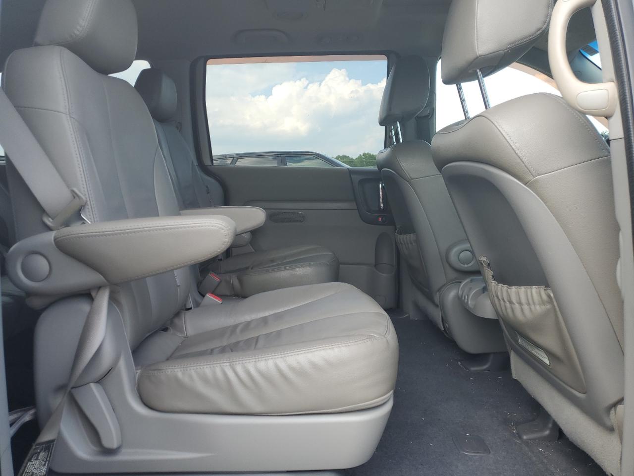 2011 Kia Sedona Ex VIN: KNDMH4C78B6382935 Lot: 57142135