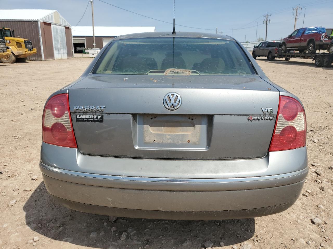 2003 Volkswagen Passat Glx 4Motion VIN: WVWTH63B93P266179 Lot: 55098375