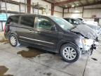 Eldridge, IA에서 판매 중인 2015 Chrysler Town & Country Touring - Front End