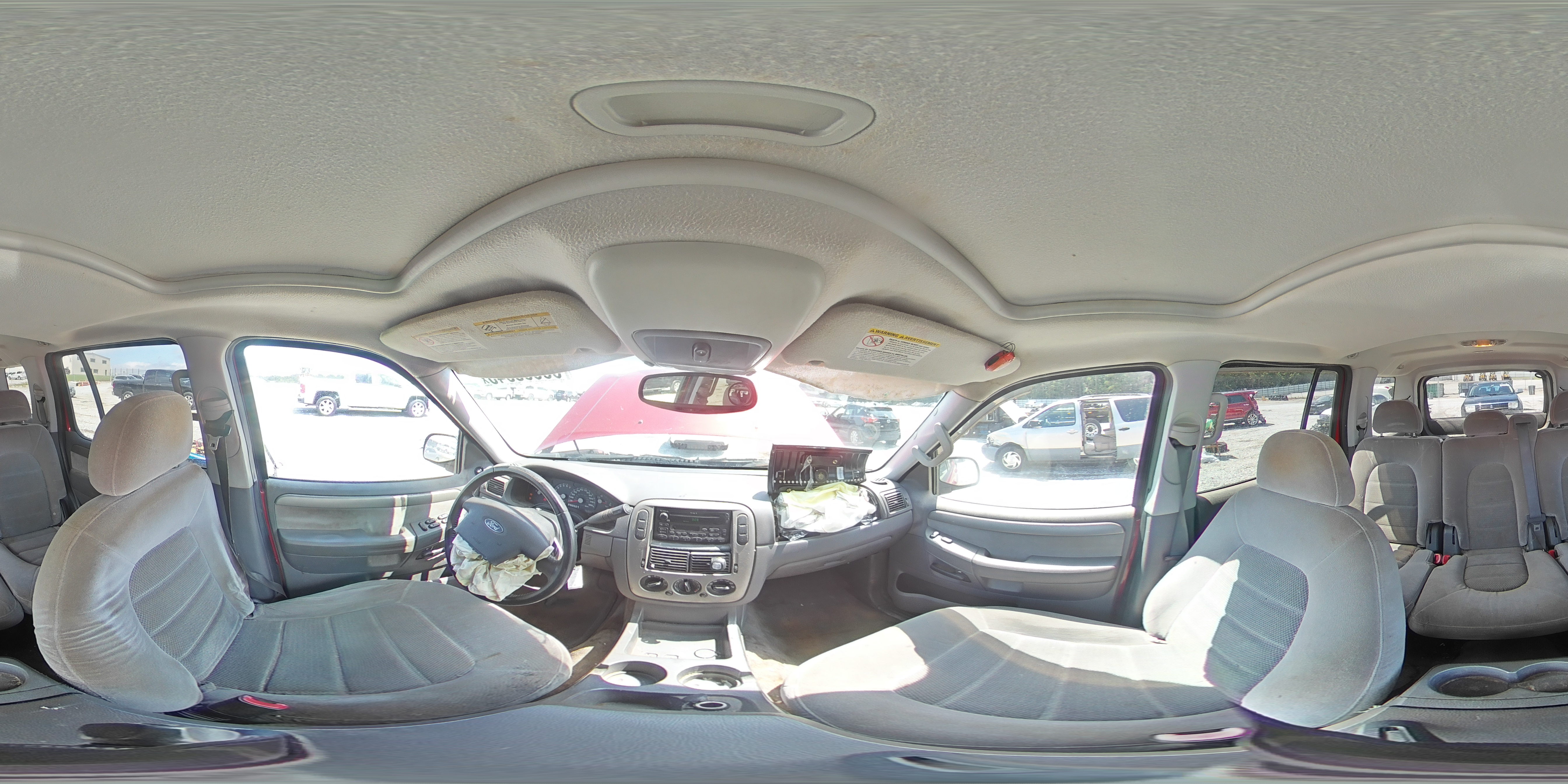 2004 Ford Explorer Xlt VIN: 1FMZU63KX4UB98432 Lot: 58508945