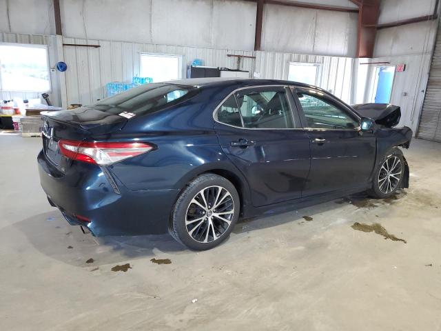  TOYOTA CAMRY 2018 Синий
