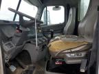 2006 Freightliner Columbia 102 Car Carrier Truck With Car Carrier Trailer იყიდება Woodhaven-ში, MI - Minor Dent/Scratches
