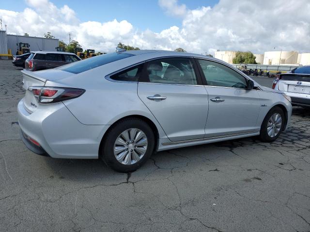 Седаны HYUNDAI SONATA 2016 Серебристый