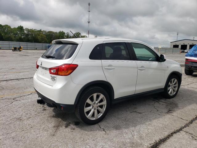  MITSUBISHI OUTLANDER 2015 Білий