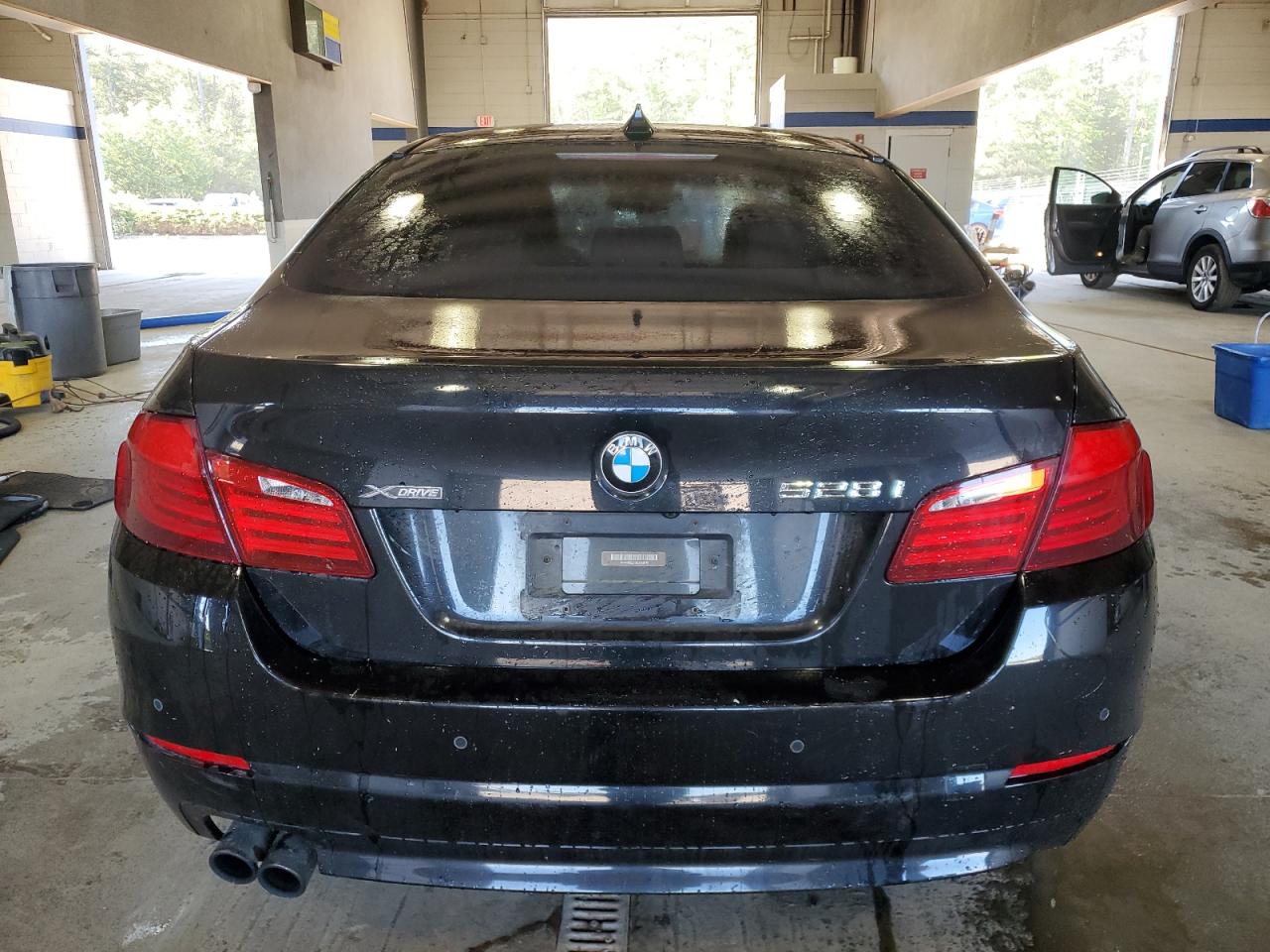 2013 BMW 528 Xi VIN: WBAXH5C51DD112846 Lot: 57757235