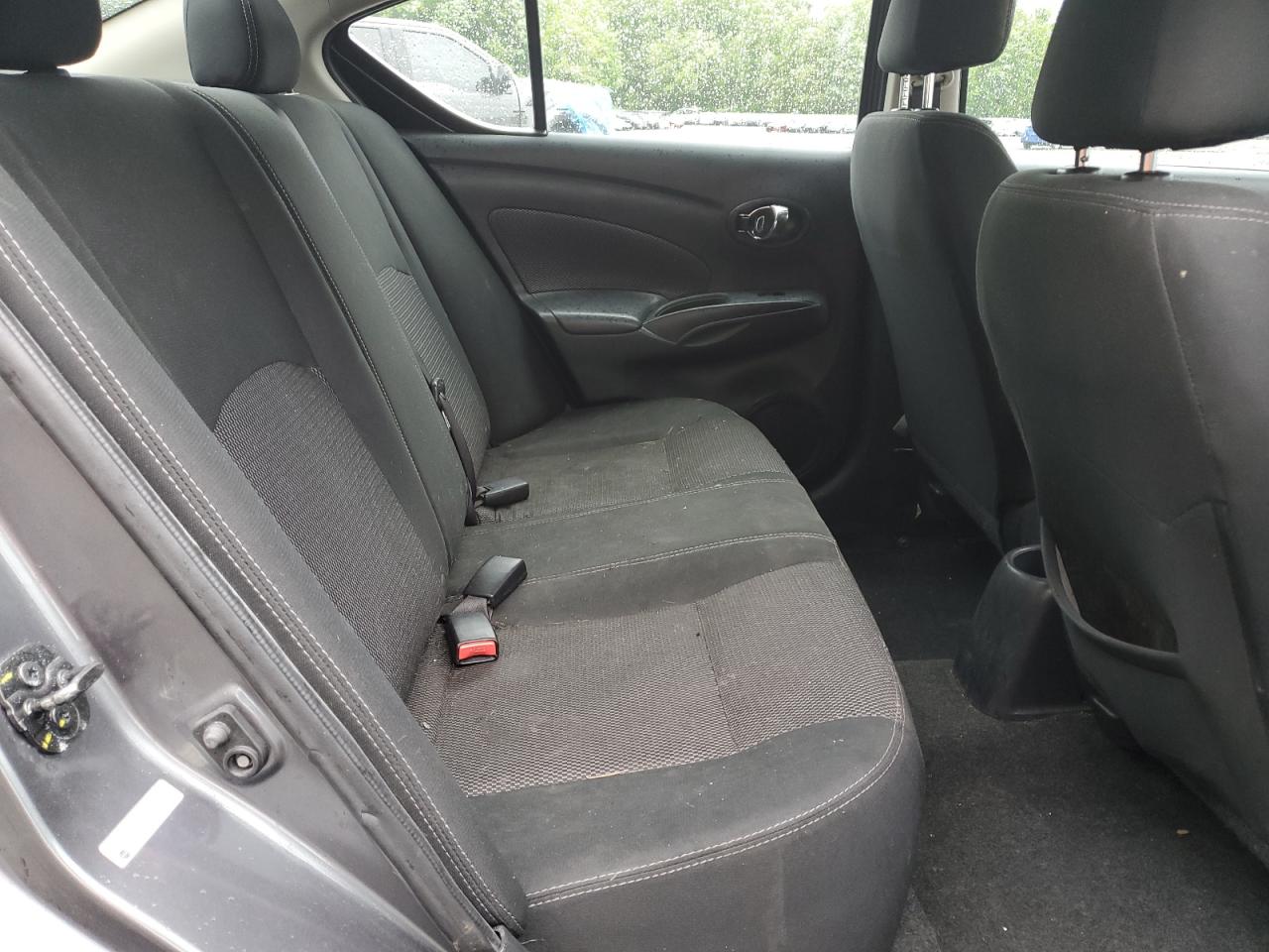 2018 Nissan Versa S VIN: 3N1CN7AP3JL876118 Lot: 56657025