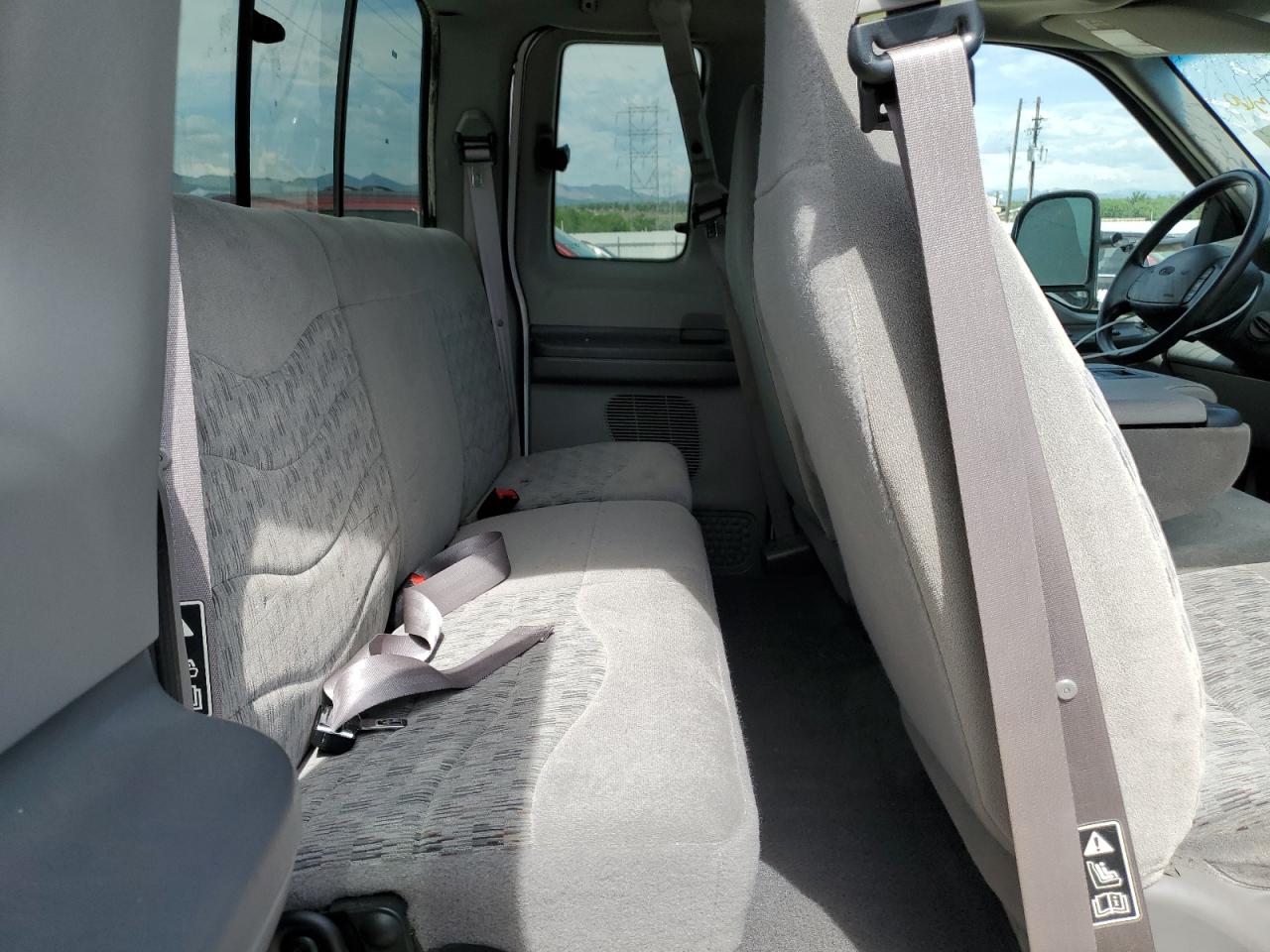 2000 Ford F250 Super Duty VIN: 1FTNX21F9YEA51429 Lot: 57725645