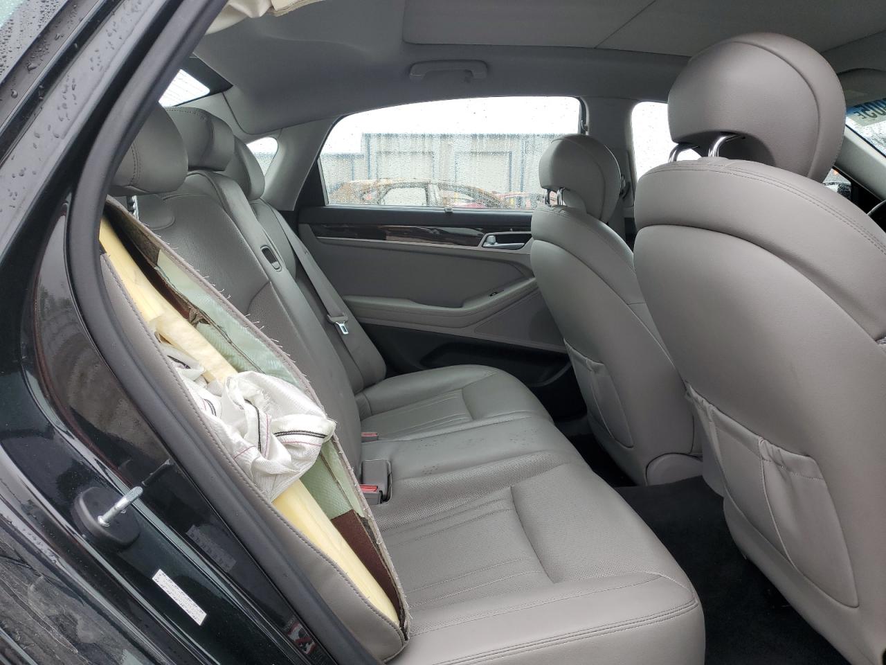 2016 Hyundai Genesis 3.8L VIN: KMHGN4JE6GU112785 Lot: 57986905