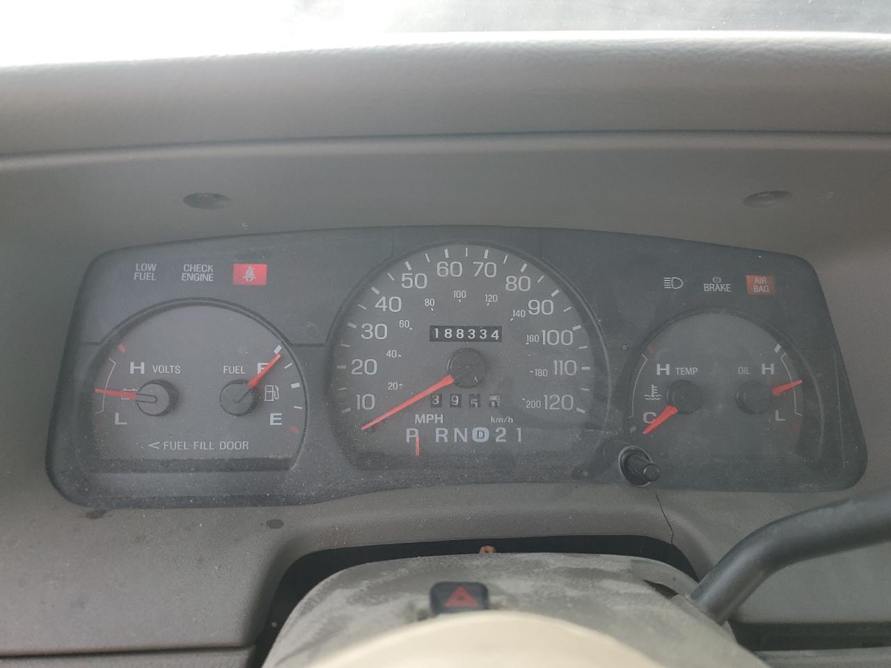 2001 Mercury Grand Marquis Gs VIN: 2MEFM74W01X684460 Lot: 56354285