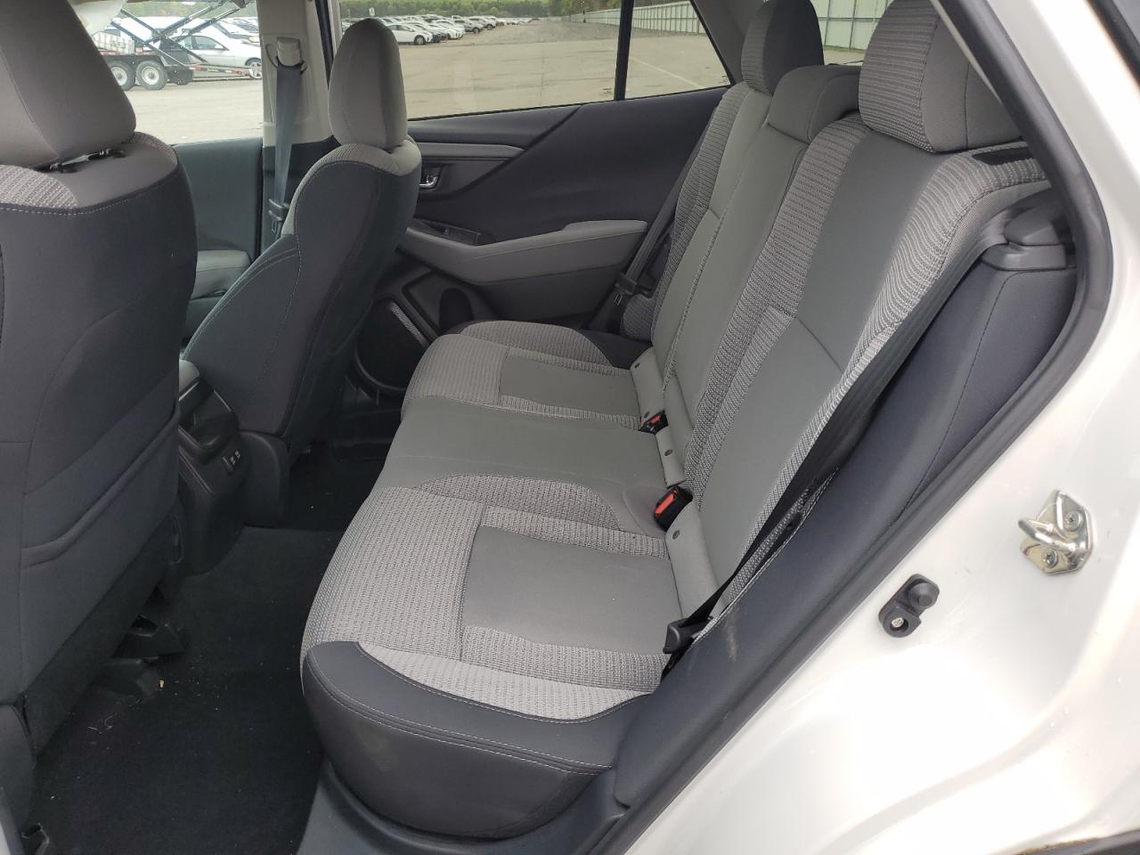 2020 Subaru Outback Premium VIN: 4S4BTACC3L3258099 Lot: 56670615