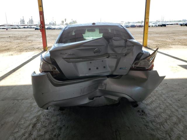 Пикапы NISSAN ALTIMA 2013 Серебристый