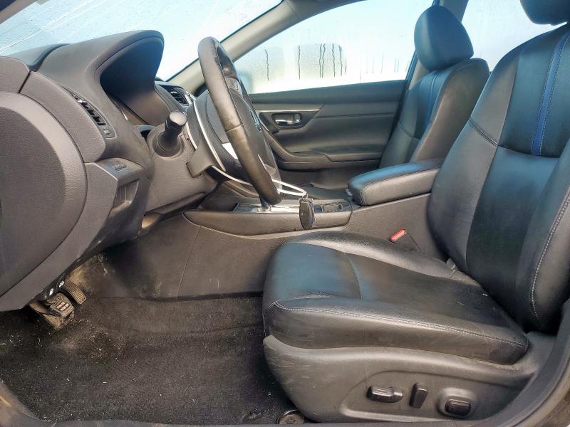  NISSAN ALTIMA 2018 Czarny