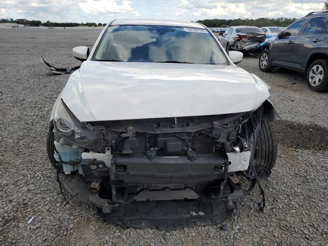  MAZDA 3 2017 White