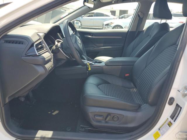  TOYOTA CAMRY 2024 Белый