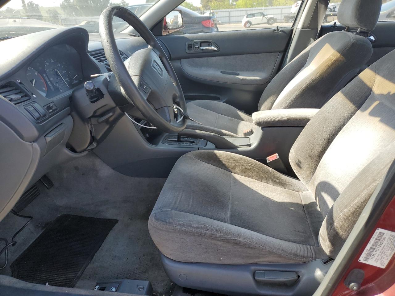 1995 Honda Accord Lx VIN: 1HGCD5637SA146541 Lot: 55335725