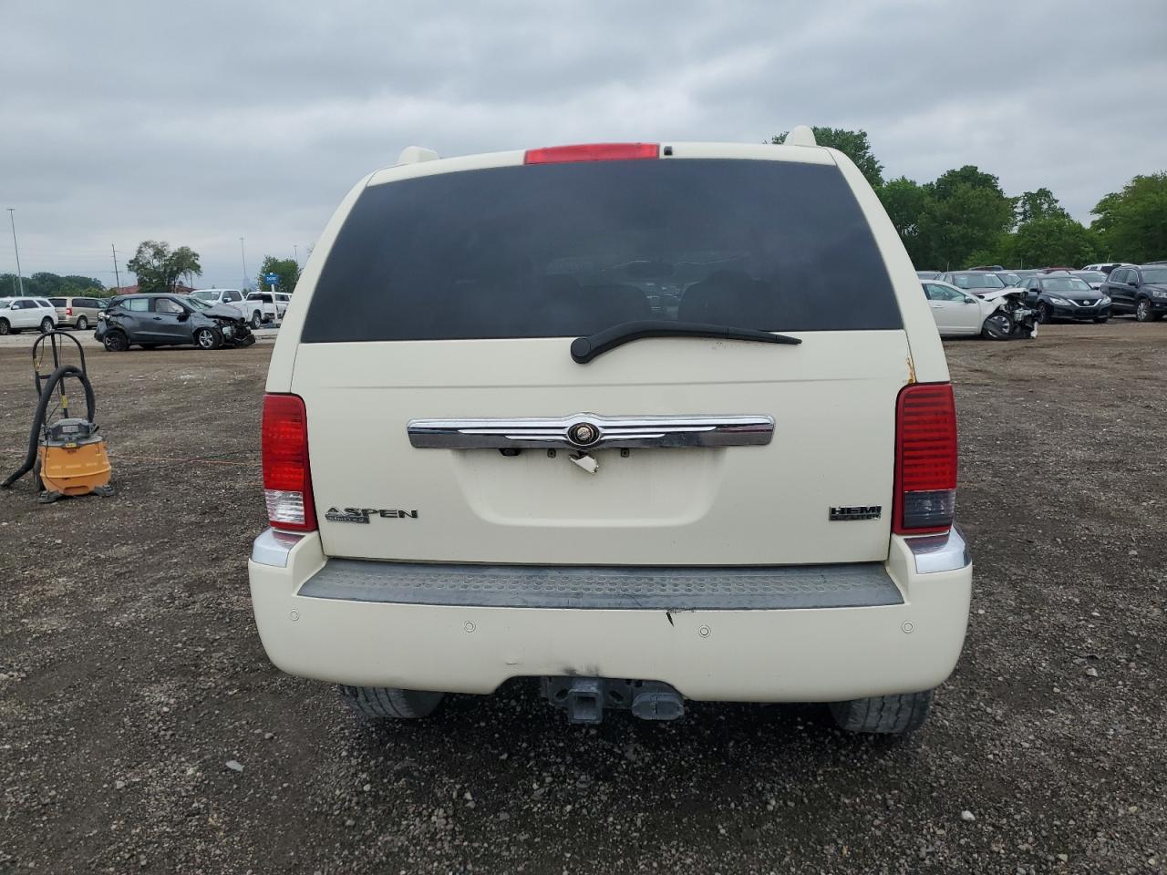 2008 Chrysler Aspen Limited VIN: 1A8HW58268F138325 Lot: 57108465