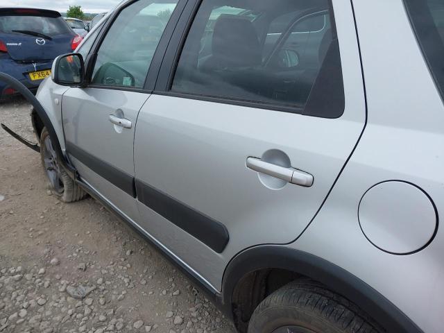 2011 SUZUKI SX4 SZ-L