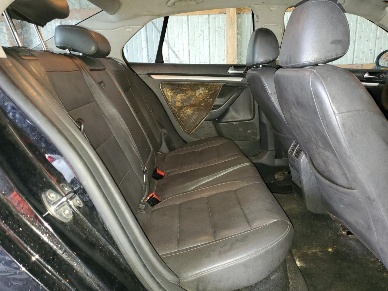 2007 Volkswagen Jetta Wolfsburg VIN: 3VWEF71K97M195260 Lot: 58805735