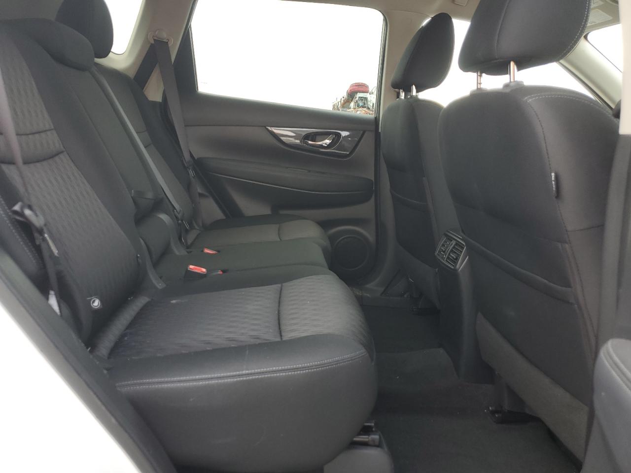 2020 Nissan Rogue S VIN: KNMAT2MT1LP524443 Lot: 57047205
