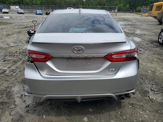  TOYOTA CAMRY 2021 Серебристый