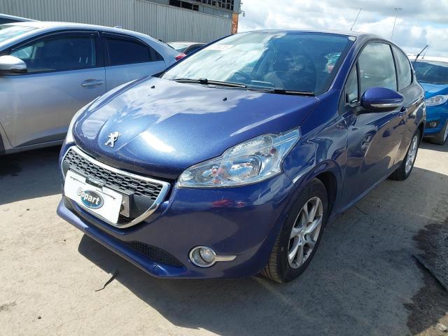PEUGEOT 208 ACTIVE 2014