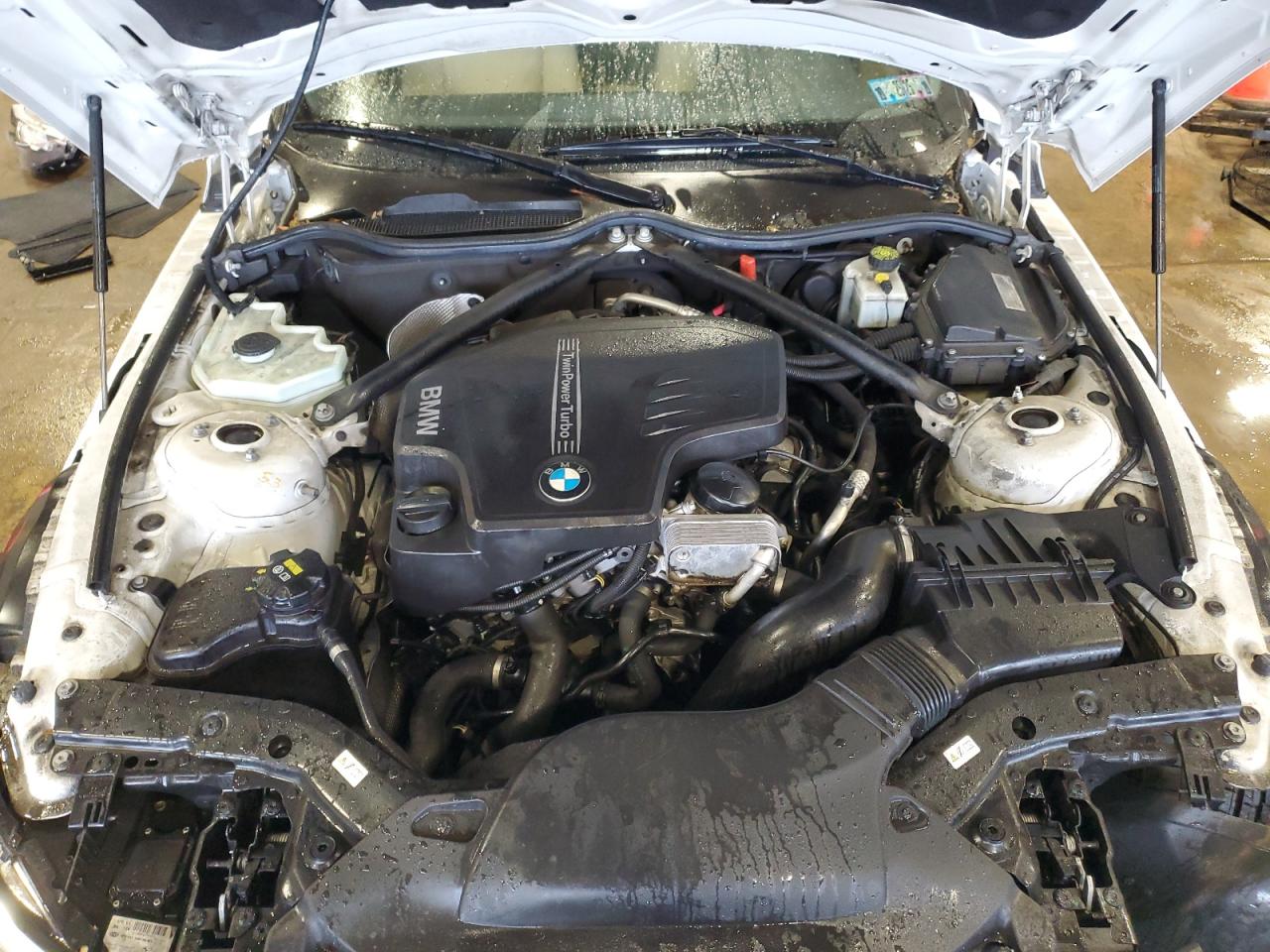 2015 BMW Z4 Sdrive28I VIN: WBALL5C59FP557592 Lot: 56666655