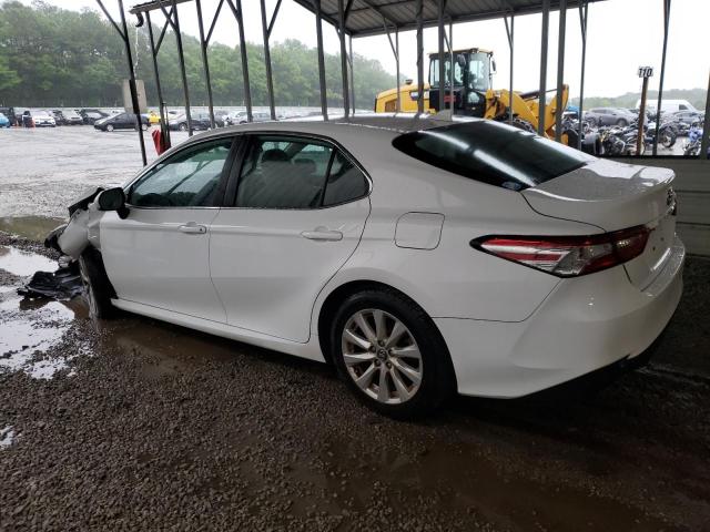  TOYOTA CAMRY 2019 Белы