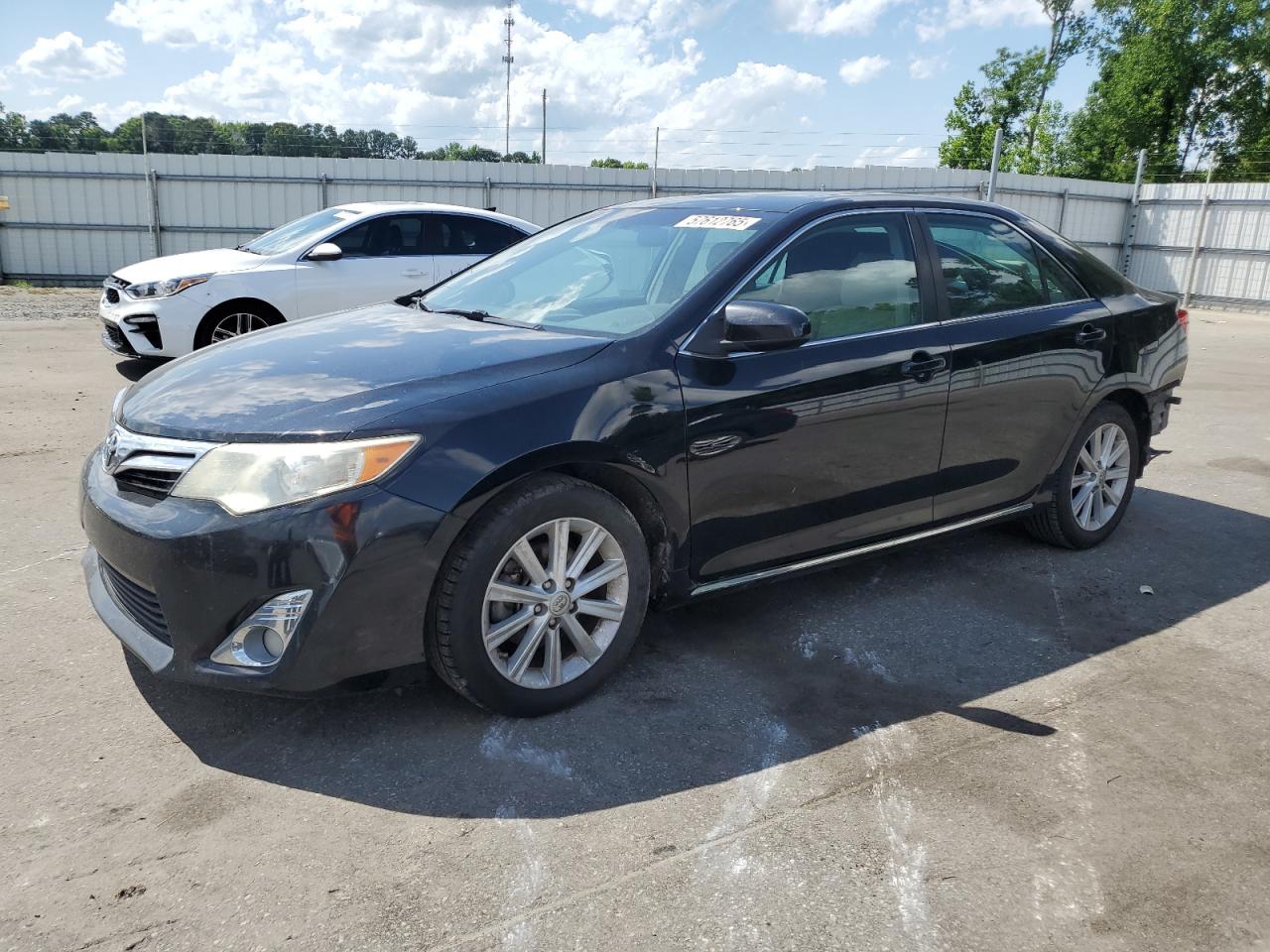 2014 Toyota Camry L продається в Dunn, NC - All Over