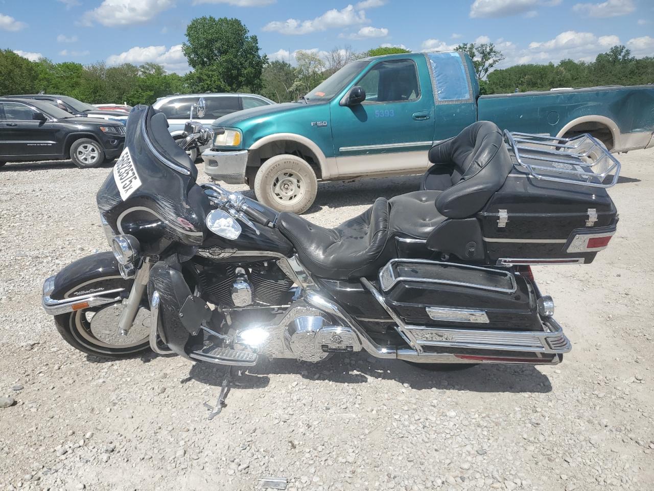 2003 Harley-Davidson Flhtcui VIN: 1HD1FCW193Y604770 Lot: 56923575