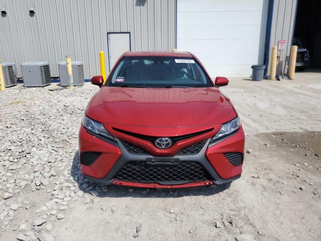  TOYOTA CAMRY 2020 Червоний