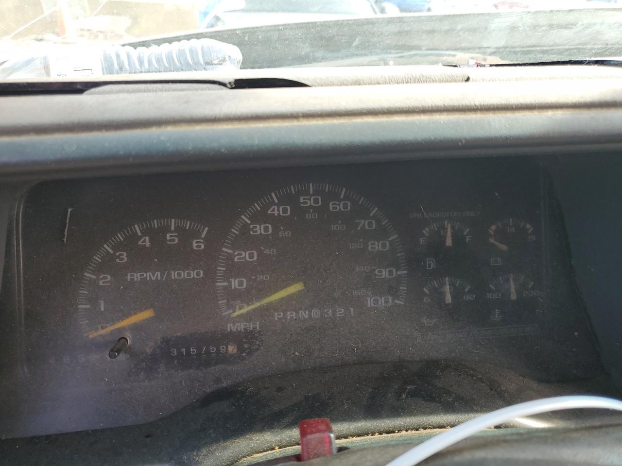 1999 Chevrolet Suburban C1500 VIN: 3GNEC16R3XG229911 Lot: 55305415