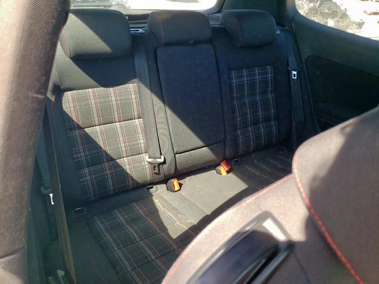 2010 Volkswagen Gti VIN: WVWFV7AJXAW269648 Lot: 56395475