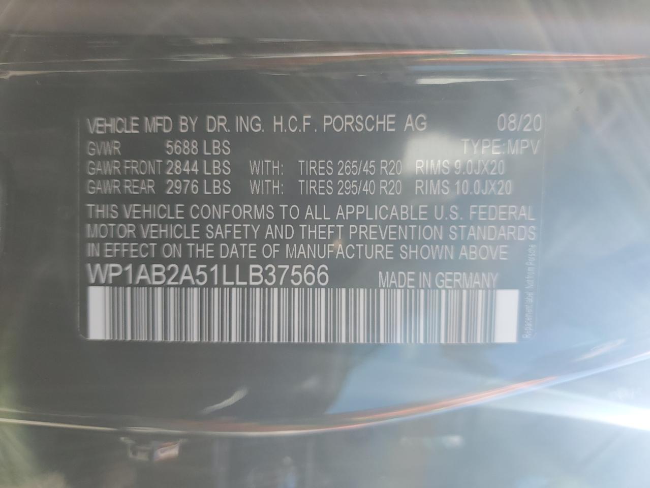 2020 Porsche Macan S VIN: WP1AB2A51LLB37566 Lot: 55663015